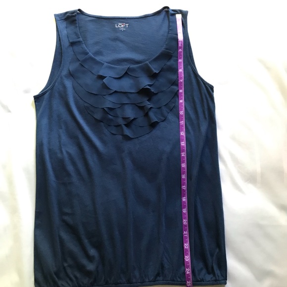 Ann Taylor Loft - Picture 6 of 8